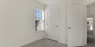 4801 PORTSMOUTH Road Gallery 22