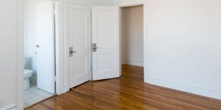 5300-5308 S. Greenwood Avenue Gallery 38