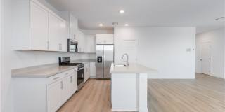 6217 Seastrand Street Gallery 13