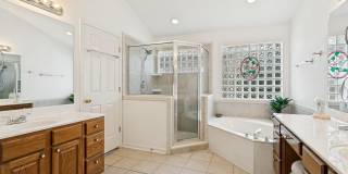 FURNISHED OAKWELL FARMS SINGLE-STORY Gallery 19
