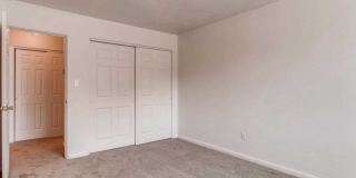 Royal Gardens Gallery 14