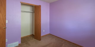 4060 Florence Avenue Gallery 24