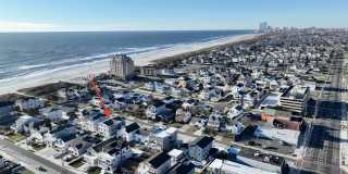 339 13th St S Street Gallery 54