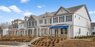 3 Bed 2.5 bathroom townhomes in Flowery Branch! Gallery 1
