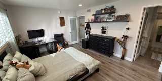 843 4th St Gallery 11