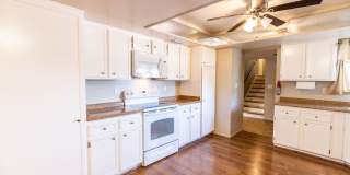 6 Bedroom 3.5 Bathroom Tri-Level Home In Tempe close to ASU Gallery 3
