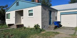 Downtown Duplex with One Car Garage and Fenced Backyard Downtown Duplex with One Car Garage and Fenced Backyard Gallery 1