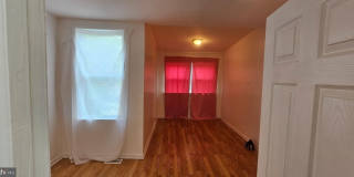 2548 OSWEGO Avenue Gallery 11