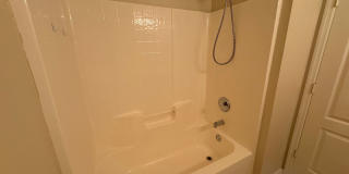 Beautiful 3/2 home near Lake Nona ~ Fenced In Yard ~ LVP & Tile Flooring ~ Community Pool! Gallery 26