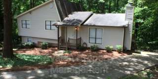5040 Woodland Drive NW Gallery 1