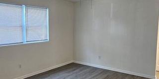702 N 70th St Gallery 10