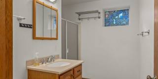 SEASONAL FURNISHED HOME Gallery 20