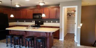 Two Bedroom Condo In Cordata Neighborhood Gallery 6
