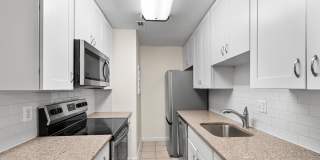 8229 KINGS CHARTER Lane unit: D 8229 KINGS CHARTER Lane unit: D Gallery 7