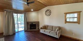 Long-Term Lease: The Ponderosa Meadows Townhouse Gallery 9