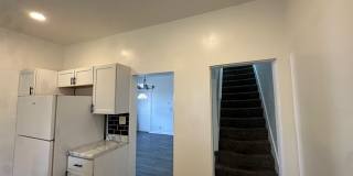 41 South Oakley Avenue Gallery 6