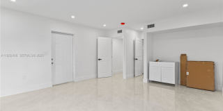 15920 Northwest 17th Court Gallery 25