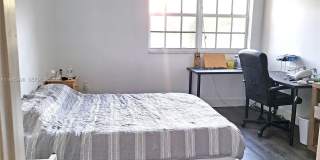 101 SW 117th Ave Gallery 6