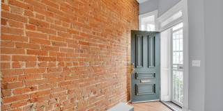 Architecturally Stunning Curtis Park Townhome With Historic Charm Gallery 5