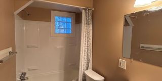 wbu218 Gallery 7