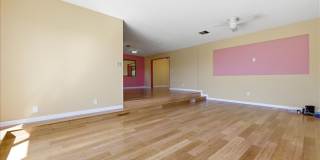 3 bed / 2 Bath Mid-Century Home with Two-Car Garage, Soaking Pool and Manicured Backyard! Gallery 17