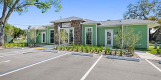 Grand Oak Gallery 27