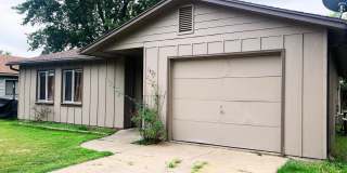 Spacious home in East Manhattan! Gallery 3