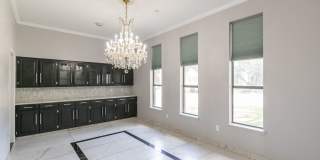 3/2.5/2 with a POOL!  FAIRWAY OAKS! Gallery 8