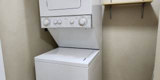FOR RENT 1 bedroom, 1 bathroom, upper floor condo. Gallery 13