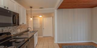 $1,200 - 3 bed/2 bath house for rent in Midtown Augusta, with fenced back yard Gallery 17