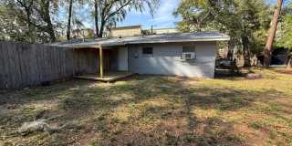 Quiet duplex biking distance from UF! Gallery 20