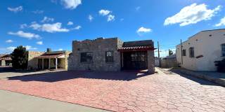 Central El Paso 3 bed with Refrig A/C and Hardwood Flooring! Gallery 1