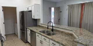 2028 E River Rd Unit 203 Gallery 8