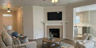 225 Karten Lane Gallery 2