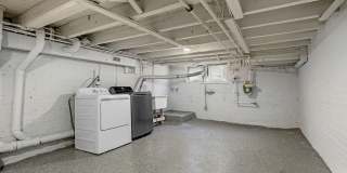Beautifully Renovated 3 Bedroom 2.5 Bathroom Rental with study in McElderry Park VOUCHER Holders Wanted Gallery 25