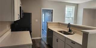 1411 W North Ave Gallery 8