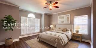 7900 Hunter's Crossing 7900 Hunter's Crossing Gallery 4