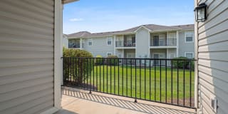 Runaway Bay Apartments Gallery 13