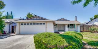 6063 Pineland Avenue Gallery 3
