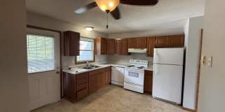 3226 Oak Knoll Drive - 4 Gallery 1