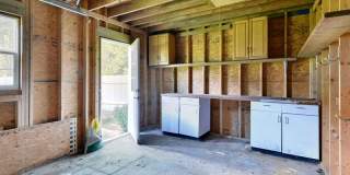 Spacious Home with 1st Floor Master! Spacious Home with 1st Floor Master! Gallery 34