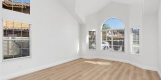 2 Crystalglen Gallery 6