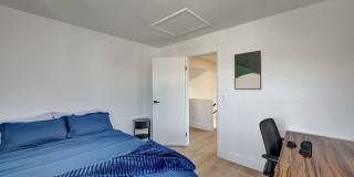 Furnished 4 bedroom home in the Lakes! Gallery 40