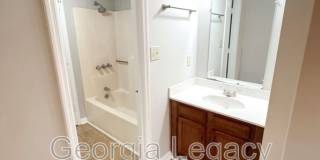 1688 Prince Avenue Gallery 13