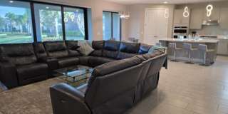 527 SE Vallarta Drive Gallery 8