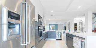5050 NW 116th Ct Gallery 3