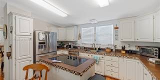 945 Plantation Rd Gallery 11