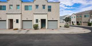2236 W LAURIE Lane Gallery 1