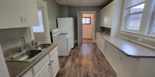 AVAILABLE JUNE - 4 Bed 1 Bath Located In East Hillside Gallery 1
