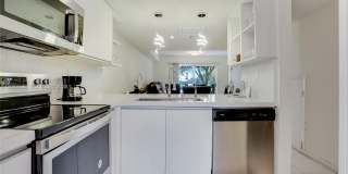 221 Riviera Cir Gallery 8